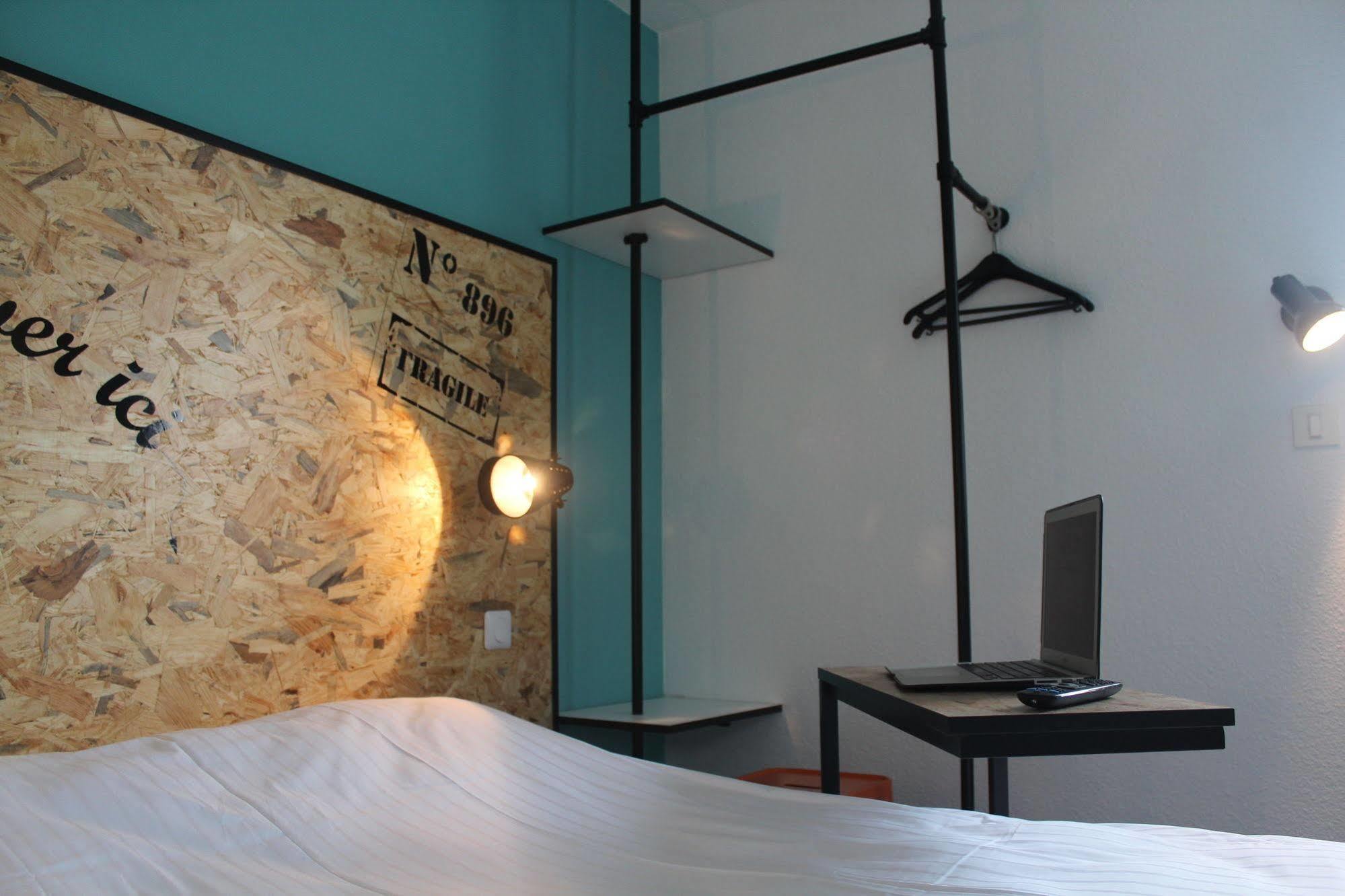 ดิ ออริจินัล แอคเซส โฮเทล เคลร์มง-แฟรร็อง เหนือ Hotel Chateaugay ภายนอก รูปภาพ