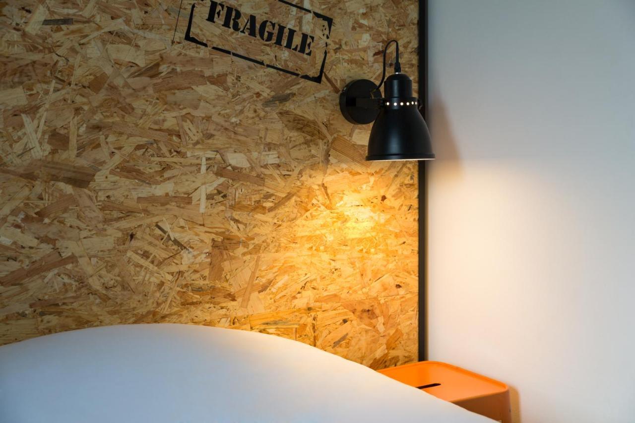 ดิ ออริจินัล แอคเซส โฮเทล เคลร์มง-แฟรร็อง เหนือ Hotel Chateaugay ภายนอก รูปภาพ